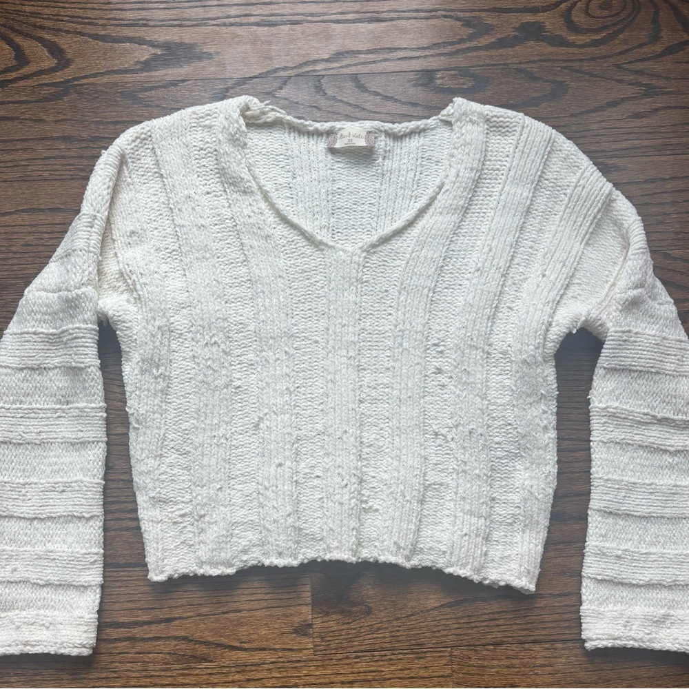 Altar’d State Cropped V-Neck Sweater in beige